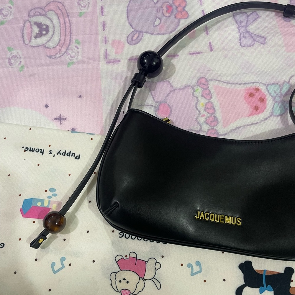 Jacquemus Black Leather Crescent Shoulder Bag with Gold Logo - Picture 7 of 9